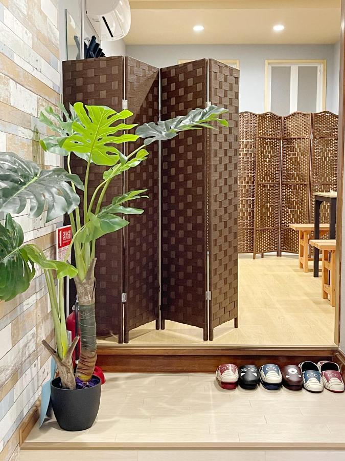距离namba Shinsaibashi麗子民宿 أوساكا المظهر الخارجي الصورة